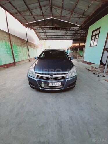 Opel Astra 2008, 237,513 km - 1.3 l - Biləsuvar