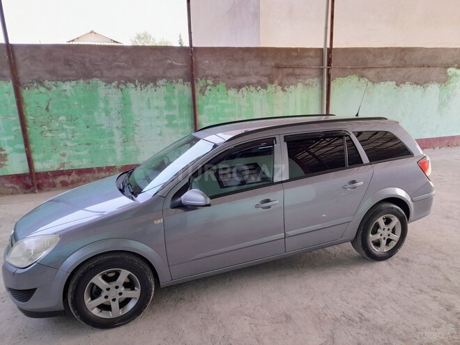 Opel Astra 2008, 237,513 km - 1.3 l - Biləsuvar