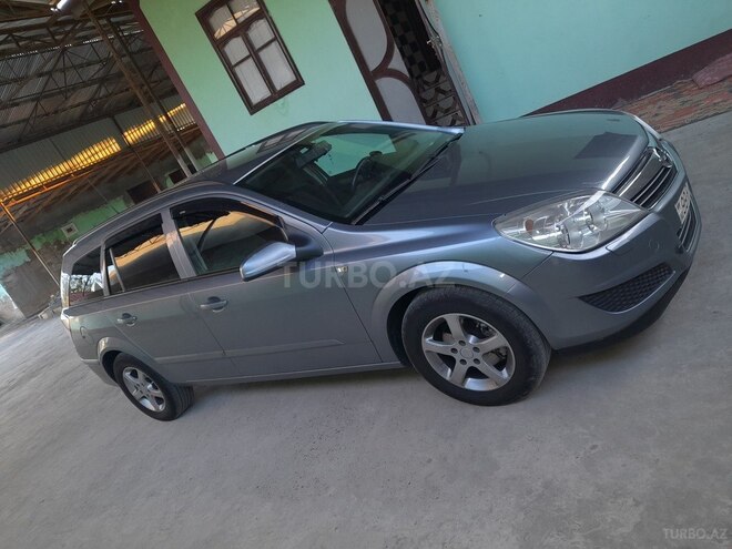 Opel Astra 2008, 237,513 km - 1.3 l - Biləsuvar