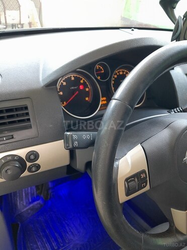 Opel Astra 2008, 237,513 km - 1.3 l - Biləsuvar