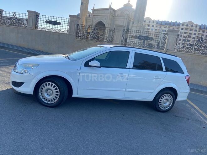 Opel Astra 2009, 226,000 km - 1.3 l - Bakı