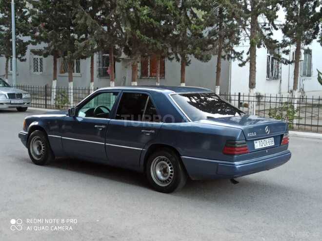 Mercedes E 200 1992, 374,000 km - 2.0 l - Sumqayıt