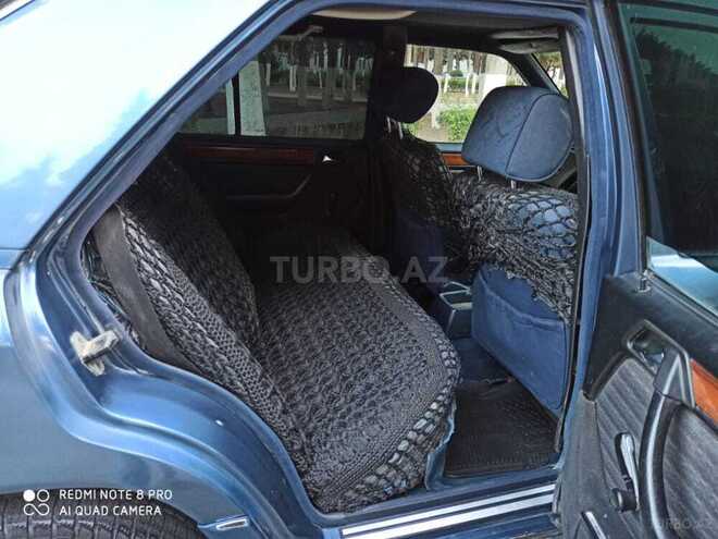 Mercedes E 200 1992, 374,000 km - 2.0 l - Sumqayıt