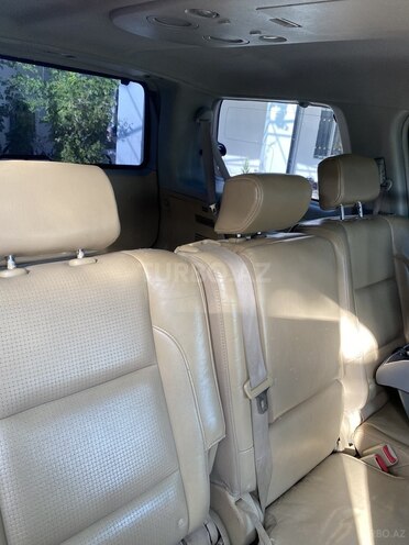 Nissan Armada 2004, 220,000 km - 5.6 l - Bakı