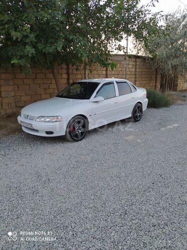 Opel Vectra 1999, 420,000 km - 1.6 л - Bakı