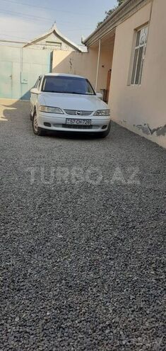 Opel Vectra 1999, 420,000 km - 1.6 л - Bakı