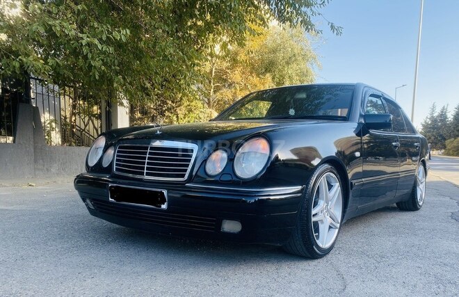 Mercedes E 240 1998, 355,000 km - 2.4 l - Sumqayıt
