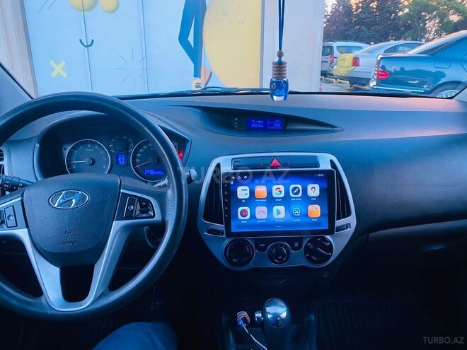 Hyundai i20 2013, 105,000 km - 1.4 л - Bakı