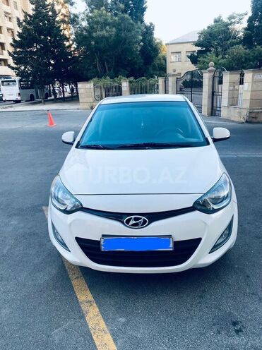 Hyundai i20 2013, 105,000 km - 1.4 л - Bakı