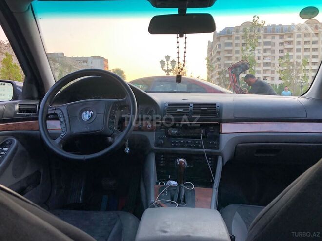 BMW 528 1996, 400,000 km - 2.8 l - Bakı