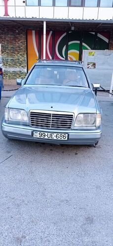 Mercedes E 250 1991, 300,000 km - 2.5 l - Bakı