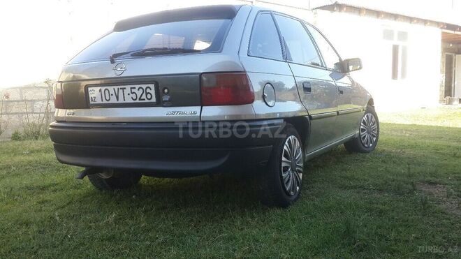 Opel Astra 1995, 355,800 km - 1.6 l - Mingəçevir