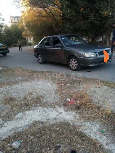 Hyundai Accent 2001, 215,421 km - 1.6 л - Bakı