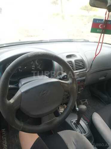 Hyundai Accent 2001, 215,421 km - 1.6 л - Bakı