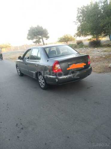 Hyundai Accent 2001, 215,421 km - 1.6 л - Bakı