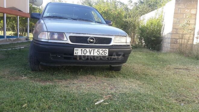 Opel Astra 1995, 355,800 km - 1.6 l - Mingəçevir