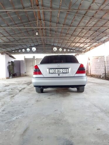 Mercedes C 180 1995, 236,580 km - 1.8 л - Şirvan