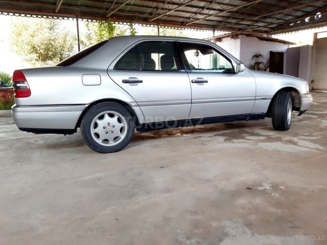 Mercedes C 180 1995, 236,580 km - 1.8 л - Şirvan