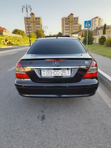 Mercedes E 220 2006, 245,000 km - 2.2 l - Bakı