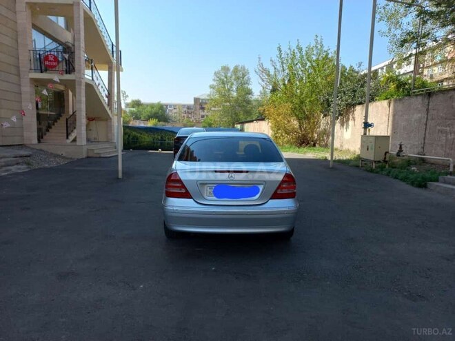 Mercedes C 240 2001, 264,531 km - 2.4 l - Gəncə