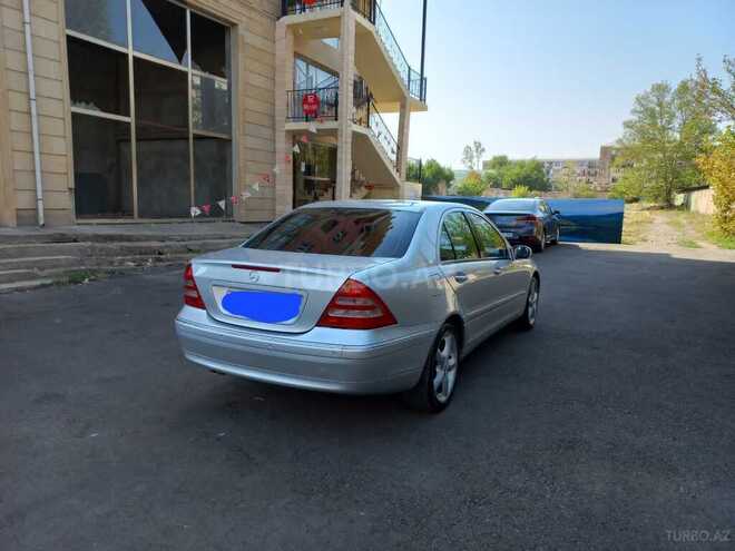 Mercedes C 240 2001, 264,531 km - 2.4 l - Gəncə
