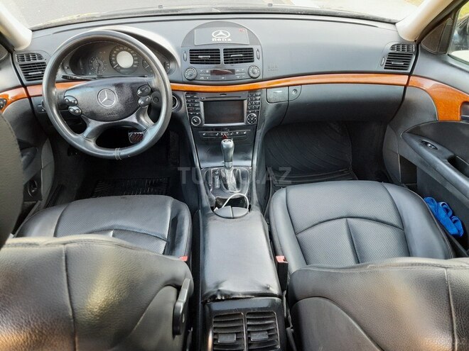 Mercedes E 220 2006, 245,000 km - 2.2 l - Bakı