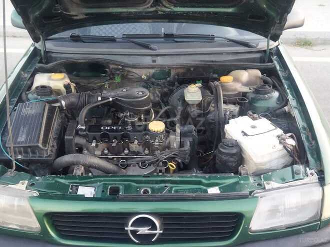 Opel Astra 1996, 385,000 km - 1.6 l - Bakı