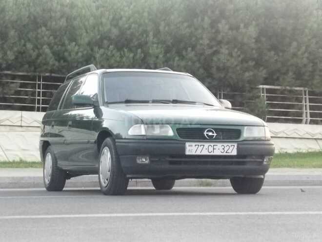 Opel Astra 1996, 385,000 km - 1.6 l - Bakı