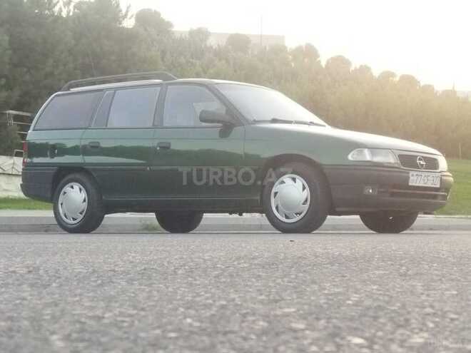 Opel Astra 1996, 385,000 km - 1.6 l - Bakı