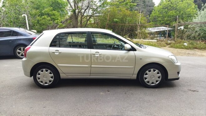 Toyota Corolla 2005, 112,600 km - 1.4 l - Bakı
