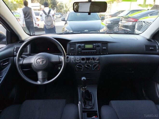 Toyota Corolla 2005, 112,600 km - 1.4 l - Bakı