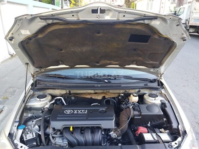 Toyota Corolla 2005, 112,600 km - 1.4 l - Bakı