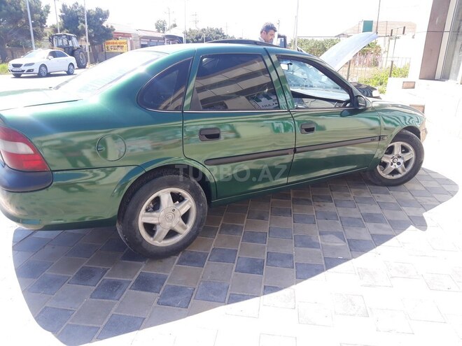 Opel Vectra 1998, 245,785 km - 1.8 l - Bakı