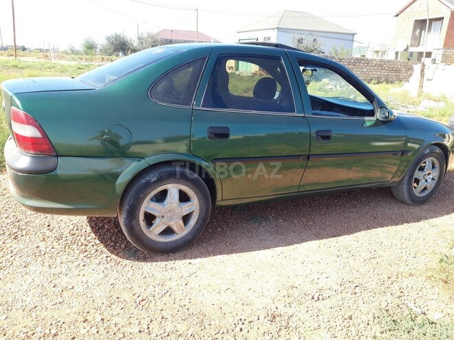 Opel Vectra 1998, 245,785 km - 1.8 l - Bakı