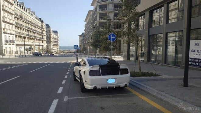 Ford Mustang 2008, 154,000 km - 4.0 l - Bakı