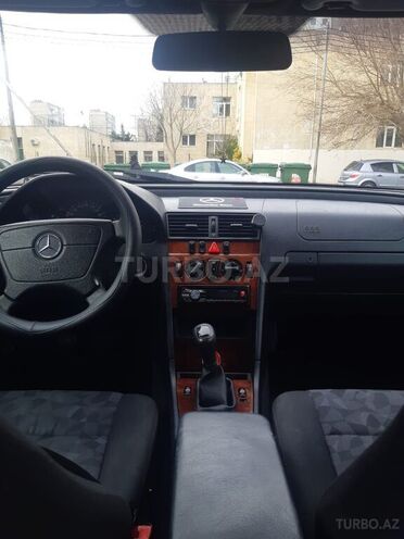 Mercedes C 180 1999, 356,000 km - 1.8 l - Bakı