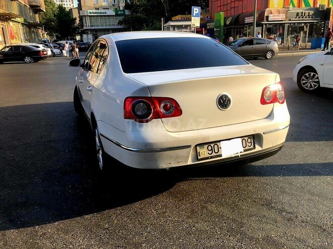 Volkswagen Passat 2010, 207,000 km - 1.8 l - Bakı