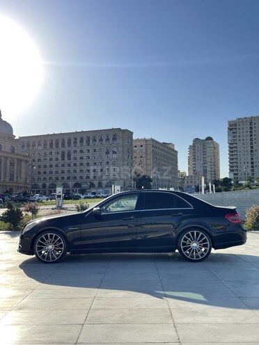 Mercedes E 300 2010, 203,000 km - 3.0 l - Bakı
