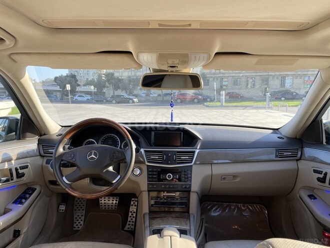 Mercedes E 300 2010, 203,000 km - 3.0 l - Bakı