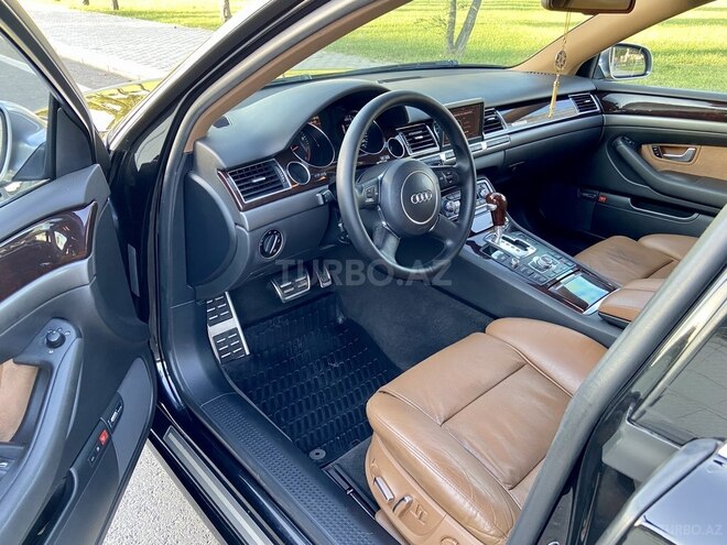 Audi A8 2005, 190,000 km - 4.2 l - Bakı