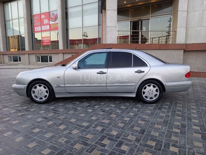 Mercedes E 280 1998, 267,000 km - 2.8 л - Bakı