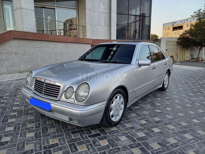 Mercedes E 280 1998, 267,000 km - 2.8 л - Bakı
