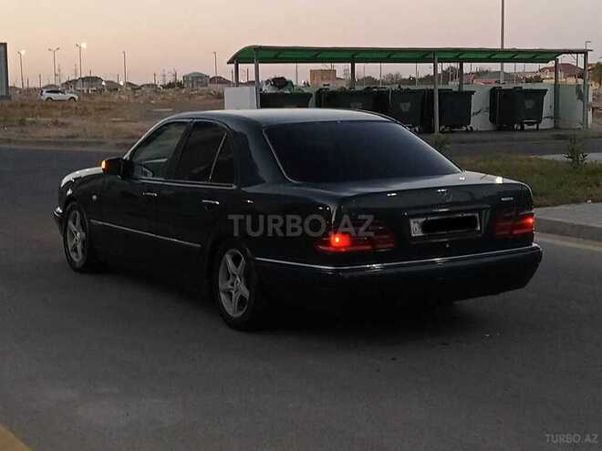 Mercedes E 230 1995, 426,000 km - 2.3 l - Bakı