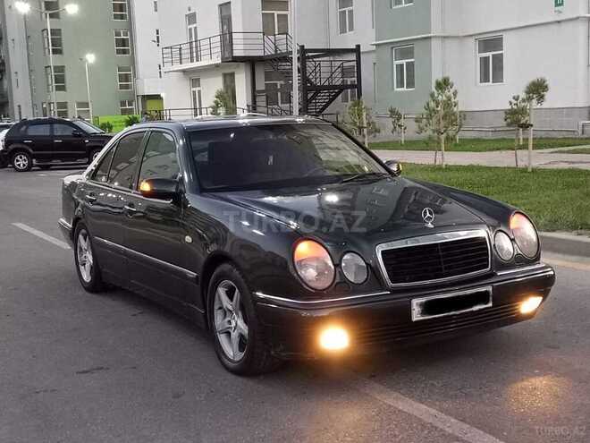 Mercedes E 230 1995, 426,000 km - 2.3 l - Bakı