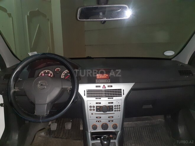 Opel Astra 2009, 197,000 km - 1.3 l - Gəncə