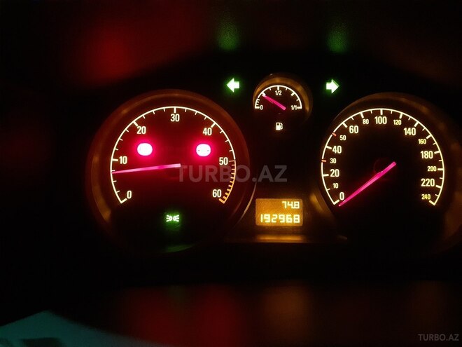Opel Astra 2009, 197,000 km - 1.3 l - Gəncə