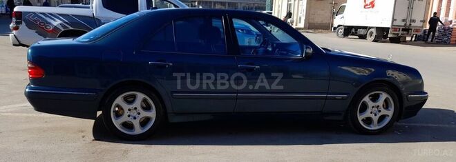 Mercedes E 320 1999, 415,416 km - 3.2 л - Bakı