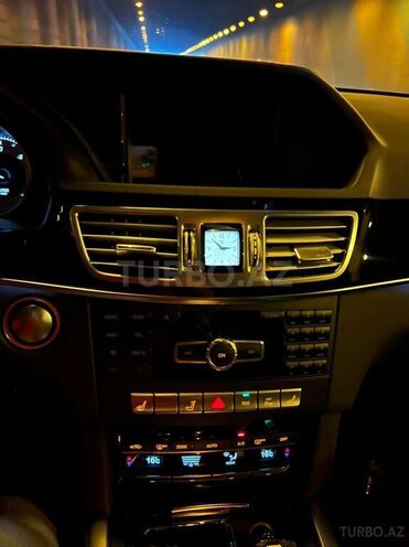 Mercedes E 220 2013, 105,000 km - 2.2 l - Bakı