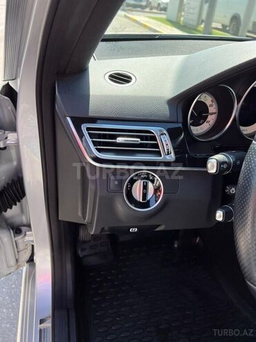 Mercedes E 220 2013, 105,000 km - 2.2 l - Bakı