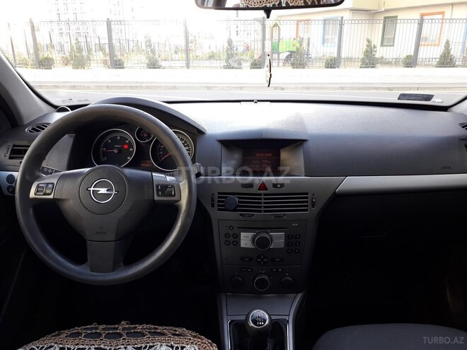 Opel Astra 2006, 199,883 km - 1.3 l - Bakı